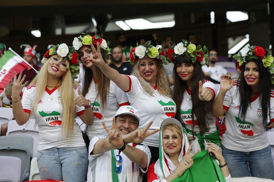 Nhật Bản 3-0 Iran: Chiến thắng hoàn hảo - 16 Nhật Bản 3-0 Iran: Chiến thắng hoàn hảo - 16