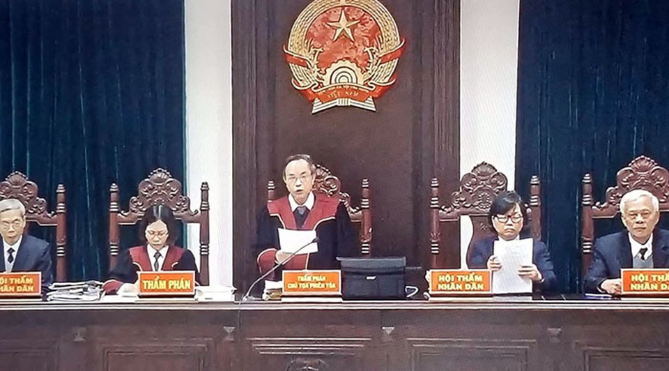 tuong 1.jpg tuong 1.jpg
