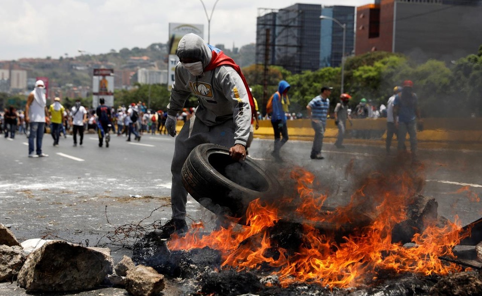 Lá bài Mỹ có thể tung ra trong cuộc khủng hoảng tại Venezuela - 3 Lá bài Mỹ có thể tung ra trong cuộc khủng hoảng tại Venezuela - 3