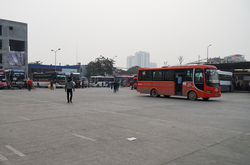 Hà Nội: Nhà xe kêu trời vì cận Tết vẫn vắng khách - 1 Hà Nội: Nhà xe kêu trời vì cận Tết vẫn vắng khách - 1