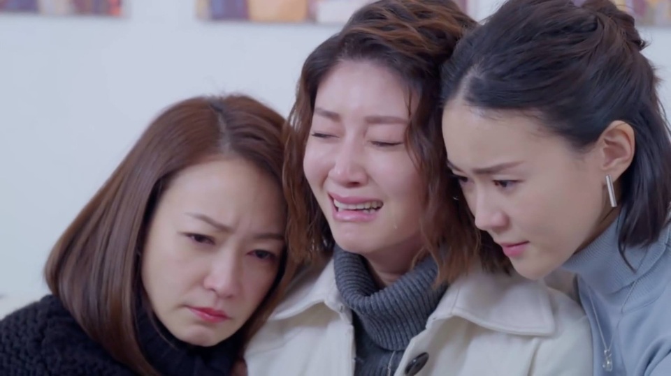 Ada Pan - Zhu Zi-ying - Aviis Zhong.jpg Ada Pan - Zhu Zi-ying - Aviis Zhong.jpg