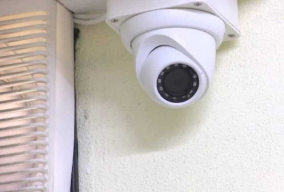 Đạo chích đột nhập công ty bia, phá két, trộm hơn nửa tỷ đồng - 2 Đạo chích đột nhập công ty bia, phá két, trộm hơn nửa tỷ đồng - 2
