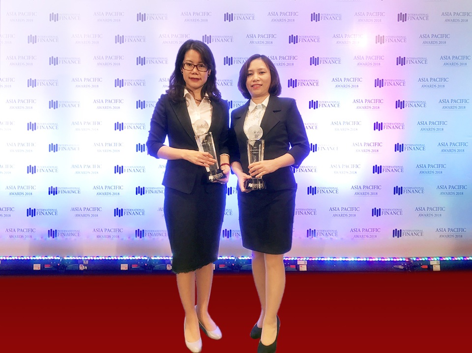 BIDV nhận giải thưởng “Thẻ tín dụng tốt nhất Việt Nam” 3 năm liên tiếp (2016-2018) - 1 BIDV nhận giải thưởng “Thẻ tín dụng tốt nhất Việt Nam” 3 năm liên tiếp (2016-2018) - 1