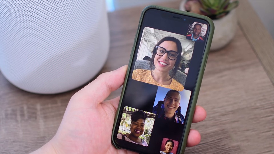 FaceTime gặp lỗi nghiêm trọng khiến người dùng có thể bị nghe lén - 1 FaceTime gặp lỗi nghiêm trọng khiến người dùng có thể bị nghe lén - 1