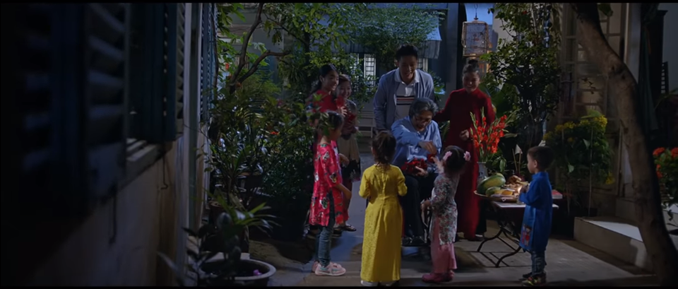 “Đầu năm trao Muối”: Khi hạt muối không chỉ chuyên chở vị mặn mà còn truyền tải thông điệp gắn kết yêu thương - 5 “Đầu năm trao Muối”: Khi hạt muối không chỉ chuyên chở vị mặn mà còn truyền tải thông điệp gắn kết yêu thương - 5
