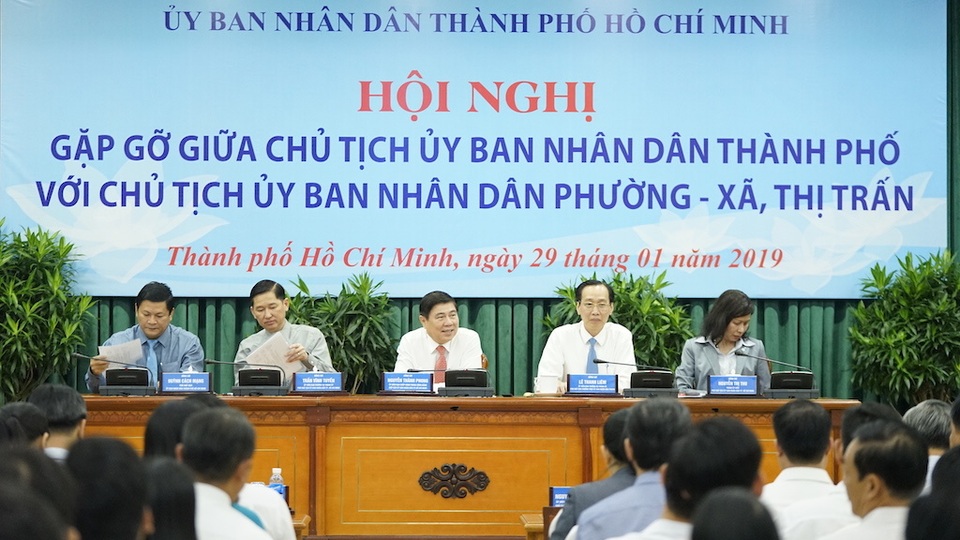 Chủ tịch TPHCM đặt hàng giải pháp quản lý người nước ngoài - 1 Chủ tịch TPHCM đặt hàng giải pháp quản lý người nước ngoài - 1