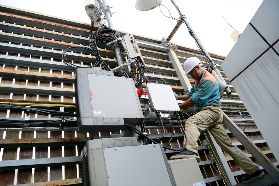 Viettel dam bao mang luoi dip Tet Nguyen dan.JPG Viettel dam bao mang luoi dip Tet Nguyen dan.JPG