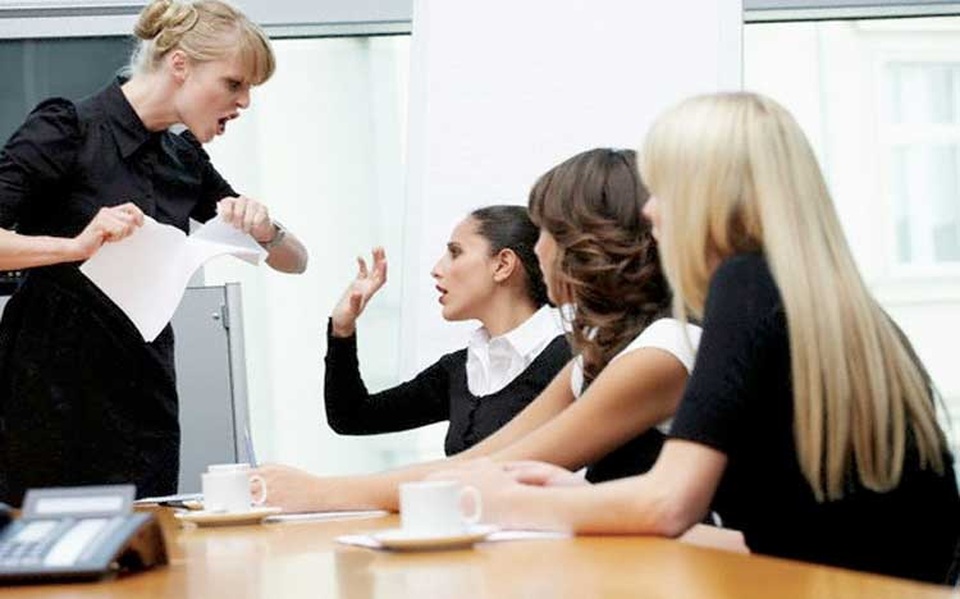 3 cách đối phó với căng thẳng nơi công sở - 1 3 cách đối phó với căng thẳng nơi công sở - 1