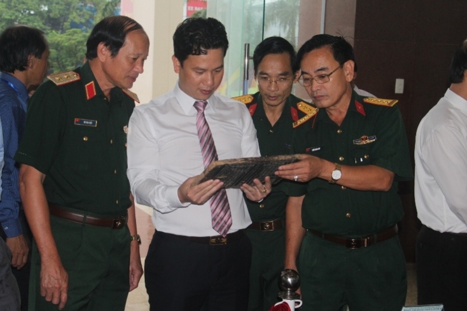 anh 3-4.JPG anh 3-4.JPG
