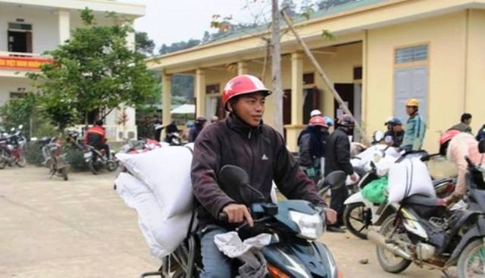 UBND tỉnh Nghệ An yêu cầu các địa phương cấp gạo hỗ trợ cho các hộ thiếu đói phải hoàn thành trước ngày 30/01/2019 (tức ngày 25/1 năm Mậu Tuất). UBND tỉnh Nghệ An yêu cầu các địa phương cấp gạo hỗ trợ cho các hộ thiếu đói phải hoàn thành trước ngày 30/01/2019 (tức ngày 25/1 năm Mậu Tuất).