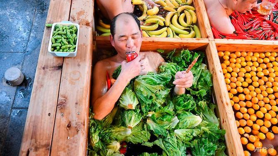 Dịch vụ tắm lẩu nở rộ ở Trung Quốc - 3