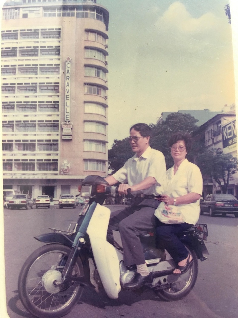 Chuyện chưa kể về tình yêu đẹp của cặp đôi U80 đang gây sốt mạng - 4 Chuyện chưa kể về tình yêu đẹp của cặp đôi U80 đang gây sốt mạng - 4