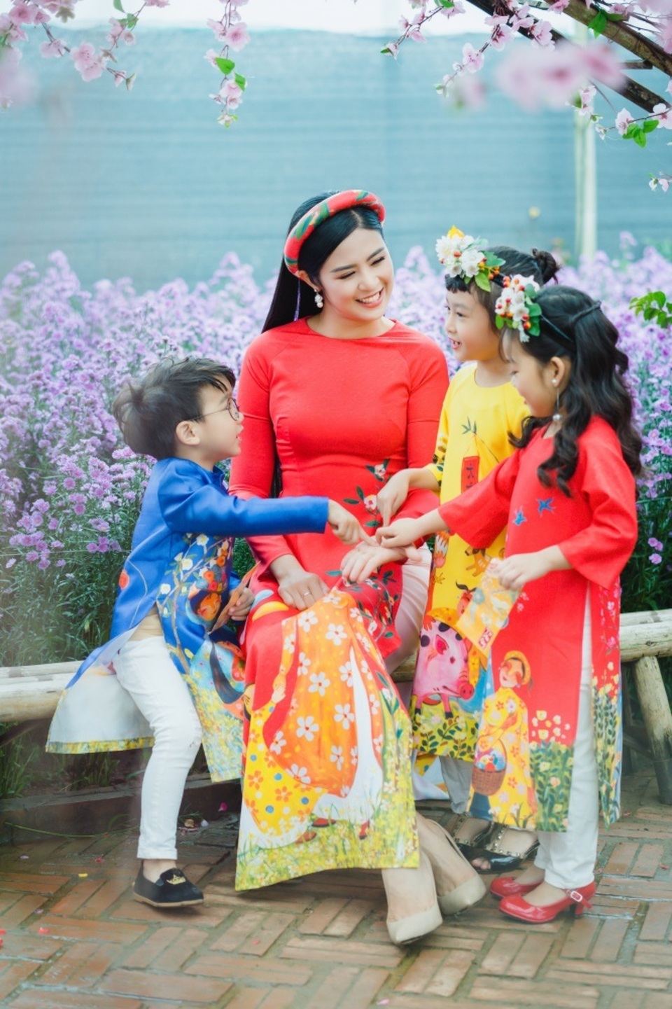 Hoa hau Ngoc Han3.jpg Hoa hau Ngoc Han3.jpg