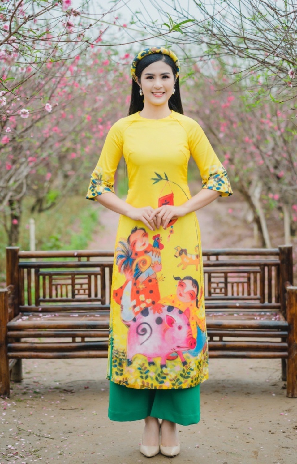 Hoa hau Ngoc Han43.jpg Hoa hau Ngoc Han43.jpg