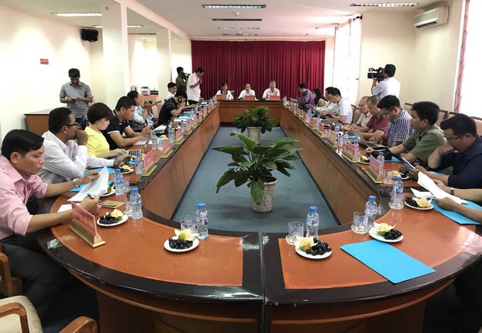 Trà Vinh: Họp báo vụ hơn 10.000 công nhân giày da bị nghỉ việc - 1 Trà Vinh: Họp báo vụ hơn 10.000 công nhân giày da bị nghỉ việc - 1