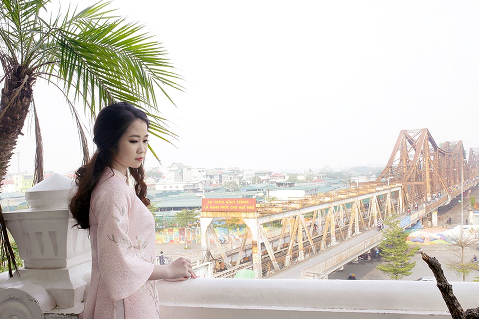 Le_ngoc_thuy_duong_(7).jpg Le_ngoc_thuy_duong_(7).jpg