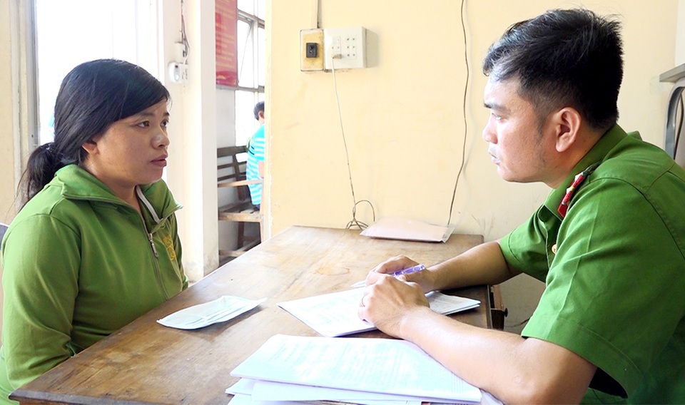 Nữ giúp việc “móc ruột” heo đất của chủ hơn 140 triệu đồng - 1 Nữ giúp việc “móc ruột” heo đất của chủ hơn 140 triệu đồng - 1