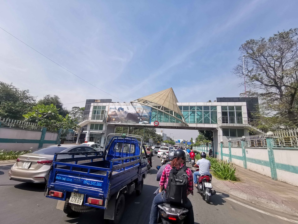 san bay 1.JPG san bay 1.JPG