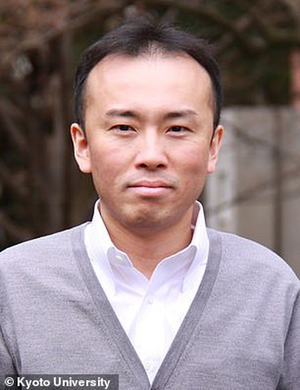 trung 2.jpg trung 2.jpg