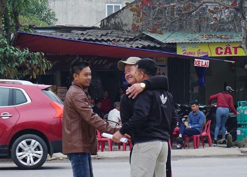 1.jpg 1.jpg