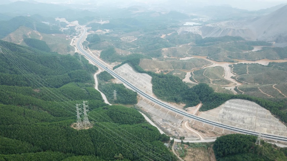 Chi bồi thường mặt bằng sai, Chủ tịch huyện cùng hàng loạt cấp dưới bị kỷ luật - 3 Chi bồi thường mặt bằng sai, Chủ tịch huyện cùng hàng loạt cấp dưới bị kỷ luật - 3