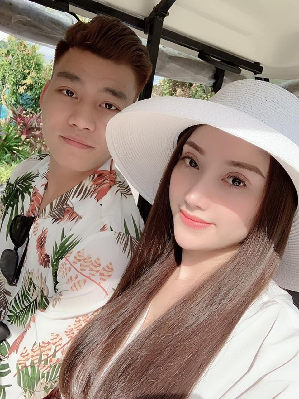 Đặng Văn Lâm khoe thân hình “cực phẩm”, Văn Thanh đẹp trai tựa “soái ca” đón Tết - 3 Đặng Văn Lâm khoe thân hình “cực phẩm”, Văn Thanh đẹp trai tựa “soái ca” đón Tết - 3