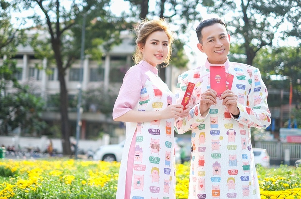 Huu Tien va con gai27.JPG Huu Tien va con gai27.JPG