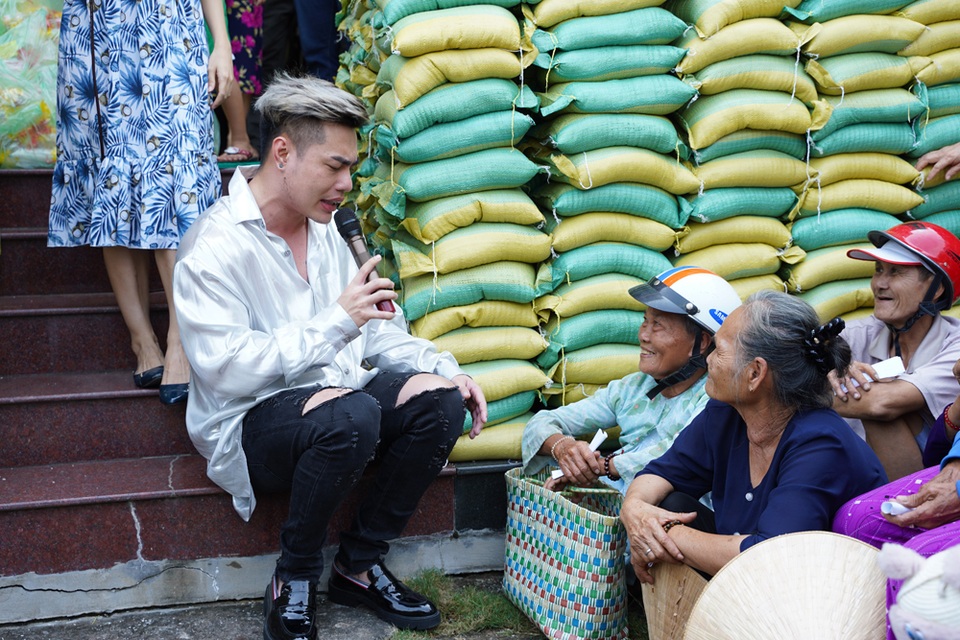 Lê Dương Bảo Lâm (2).JPG Lê Dương Bảo Lâm (2).JPG