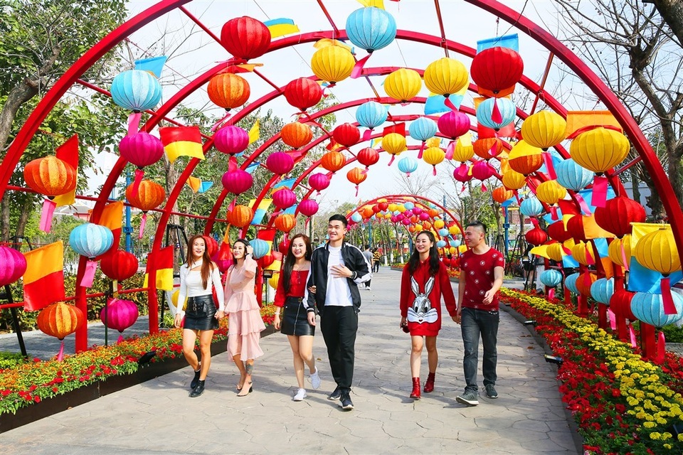 Le hoi hoa Sun World Halong Complex (32).jpg Le hoi hoa Sun World Halong Complex (32).jpg