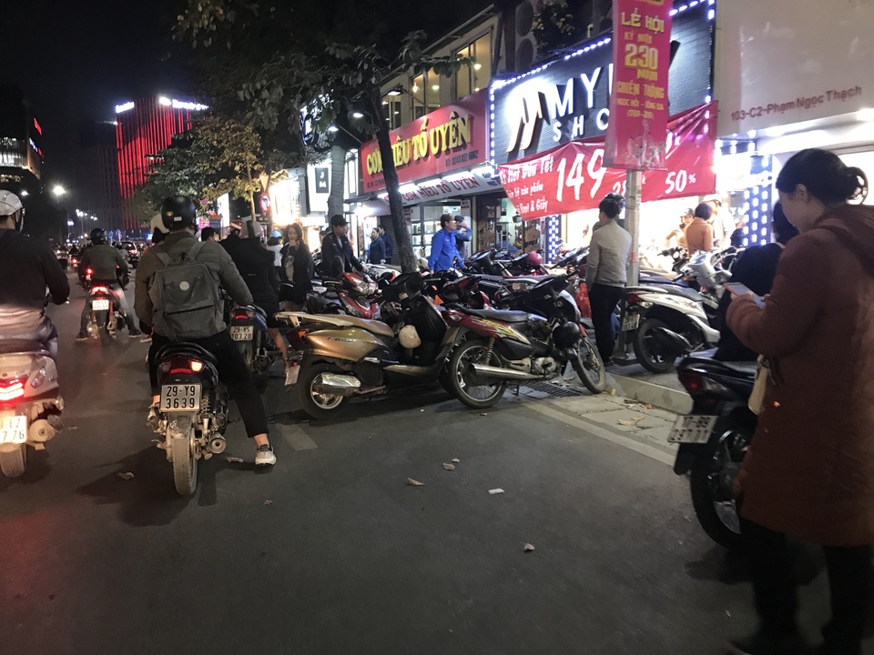 qaosale8.jpg qaosale8.jpg
