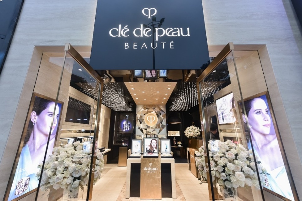 Trải nghiệm cửa hàng mỹ phẩm sang trọng đẳng cấp lớn nhất của Clé de Peau Beauté tại Việt Nam - 1 Trải nghiệm cửa hàng mỹ phẩm sang trọng đẳng cấp lớn nhất của Clé de Peau Beauté tại Việt Nam - 1