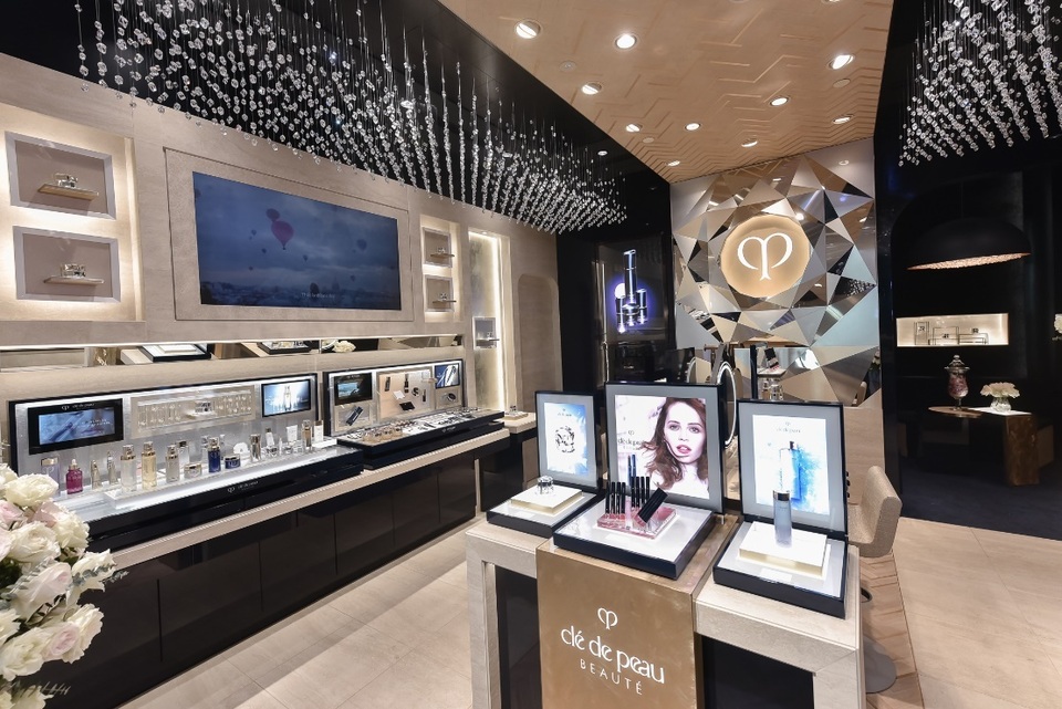 Trải nghiệm cửa hàng mỹ phẩm sang trọng đẳng cấp lớn nhất của Clé de Peau Beauté tại Việt Nam - 3 Trải nghiệm cửa hàng mỹ phẩm sang trọng đẳng cấp lớn nhất của Clé de Peau Beauté tại Việt Nam - 3