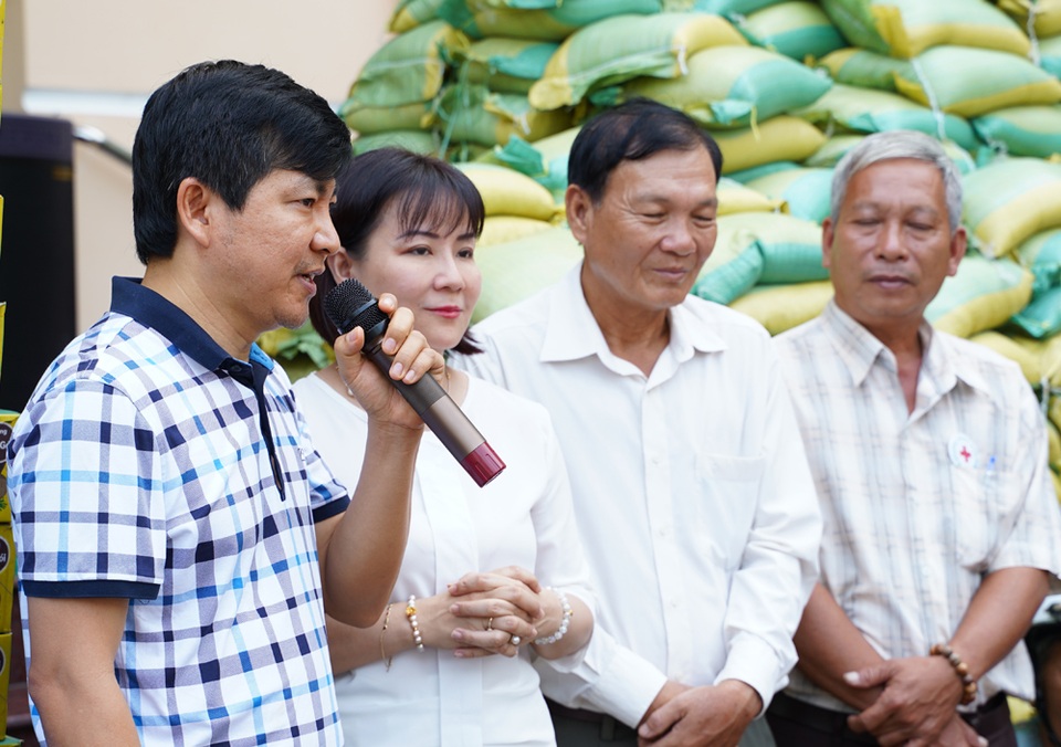 Tiến sĩ - bác sĩ Nguyễn Thanh Hải (Hải Việt -Hàn) (2).JPG Tiến sĩ - bác sĩ Nguyễn Thanh Hải (Hải Việt -Hàn) (2).JPG