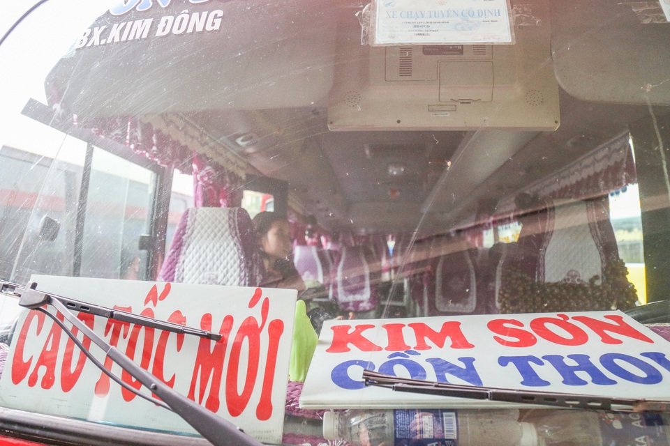 Bến xe vắng vẻ lạ thường trong dịp cận Tết - 6 Bến xe vắng vẻ lạ thường trong dịp cận Tết - 6