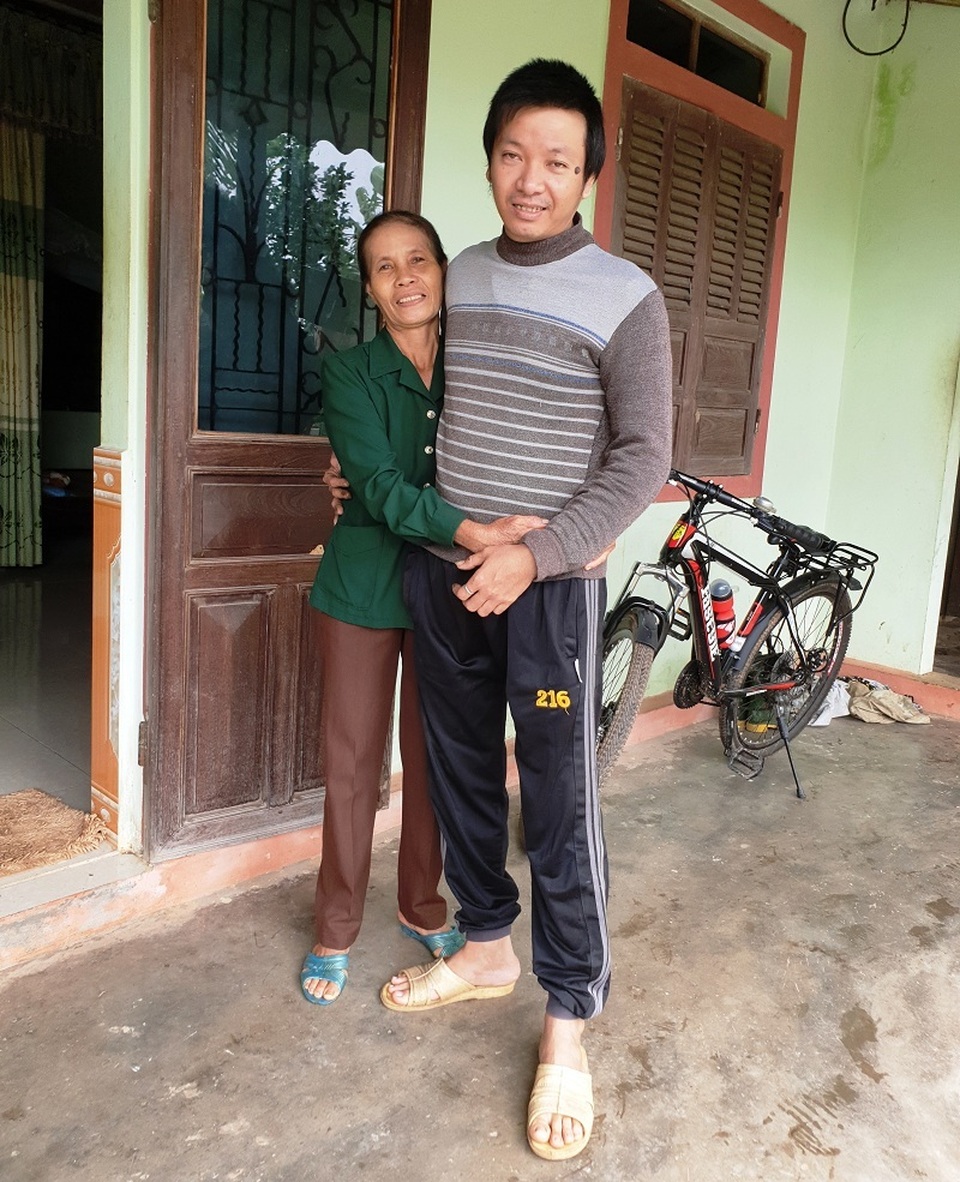 Sự sống diệu kỳ của chàng trai từng phải sống đời sống thực vật - 8 Sự sống diệu kỳ của chàng trai từng phải sống đời sống thực vật - 8