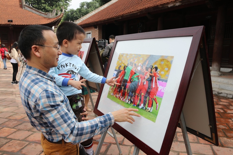 Bong da Viet Nam.jpg