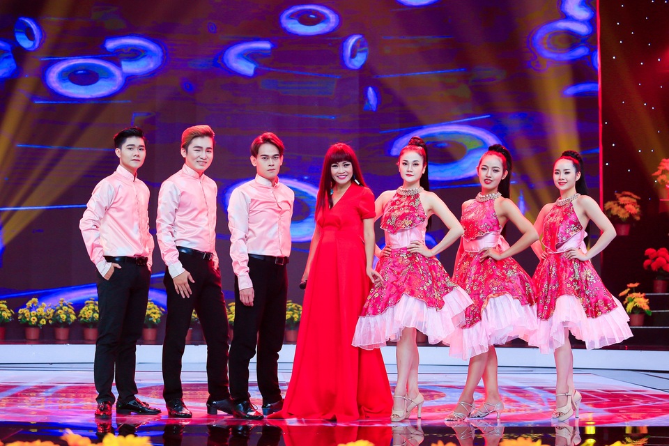 Clip chuc xuan 10.jpg Clip chuc xuan 10.jpg