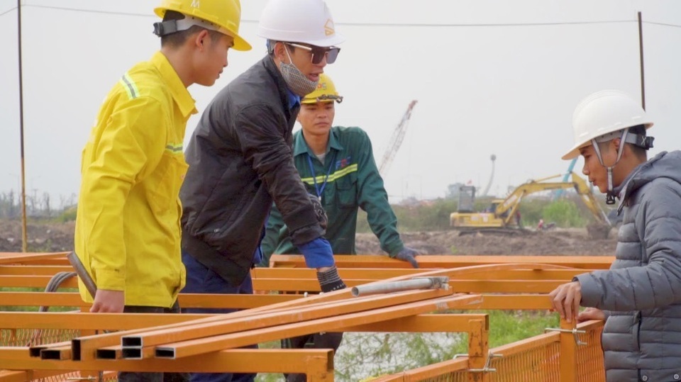 Ghé thăm đại công trường thành phố đại dương những ngày giáp Tết - 2 Ghé thăm đại công trường thành phố đại dương những ngày giáp Tết - 2