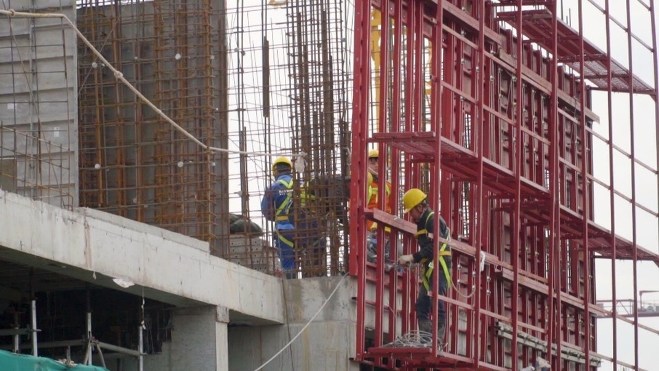 Ghé thăm đại công trường thành phố đại dương những ngày giáp Tết - 7 Ghé thăm đại công trường thành phố đại dương những ngày giáp Tết - 7