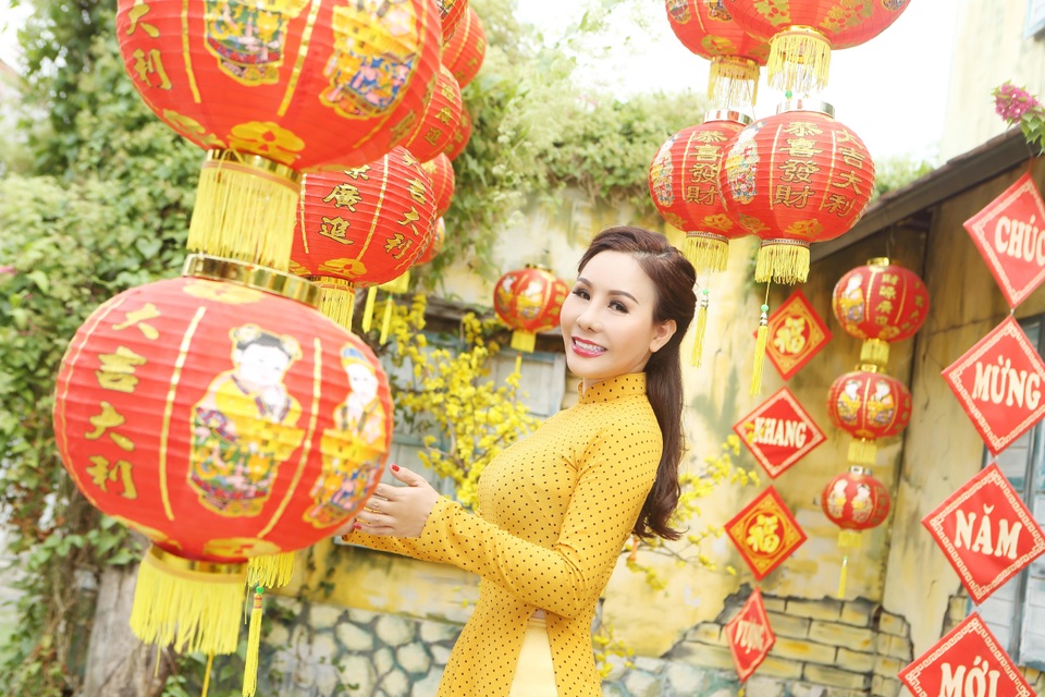 Kim Chi chia sẻ bí quyết chọn áo dài đẹp - 1