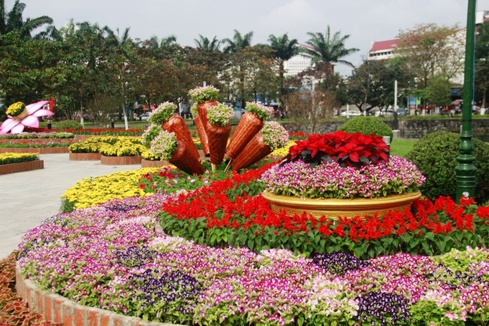 xuan quang tri 12.JPG xuan quang tri 12.JPG