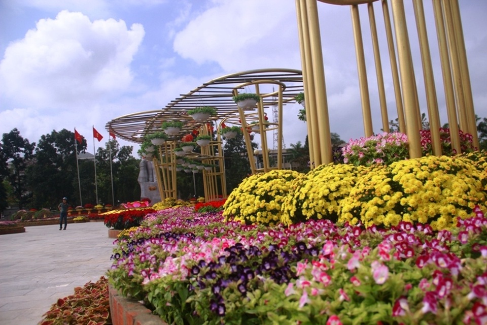 xuan quang tri 8.JPG xuan quang tri 8.JPG