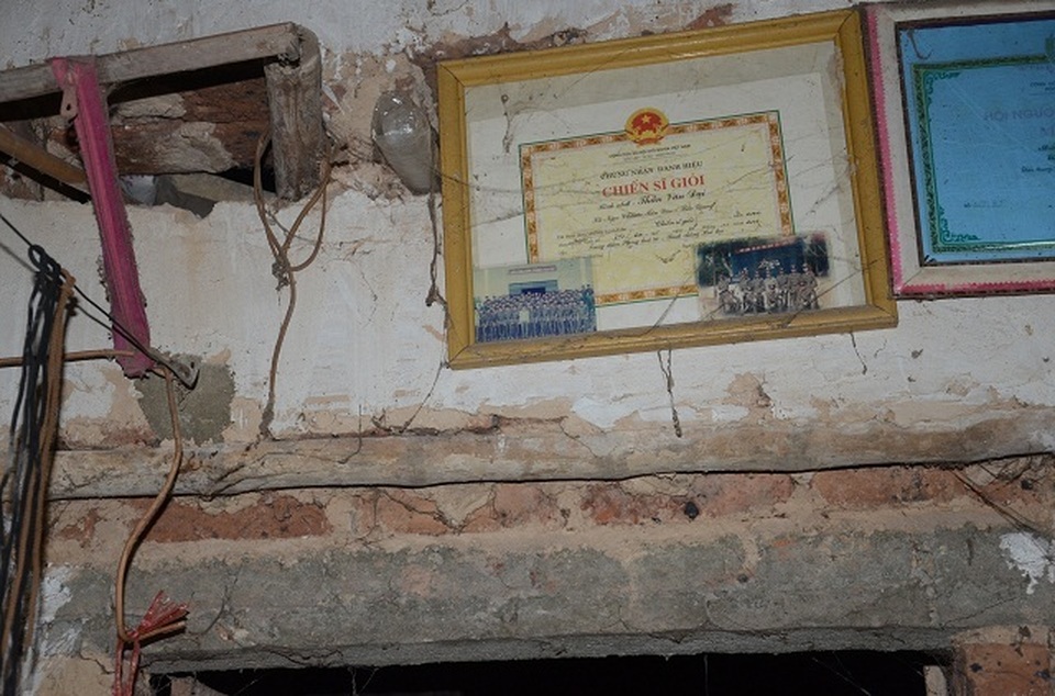 Con đau lắm, bố ơi ! - 6