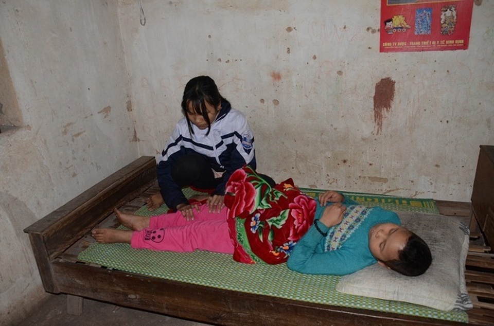 Con đau lắm, bố ơi ! - 5