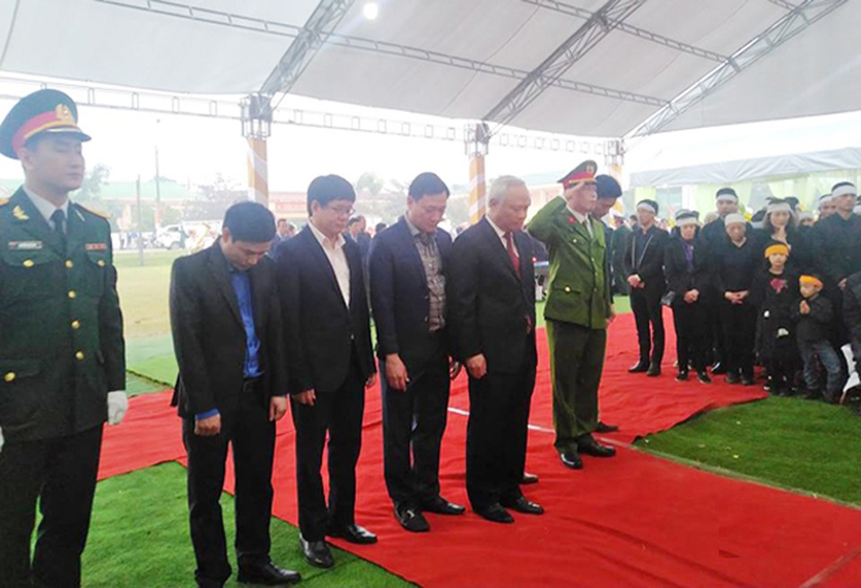 Lễ viếng, an táng ông Nguyễn Đức Bình tại quê nhà Hà Tĩnh - 3