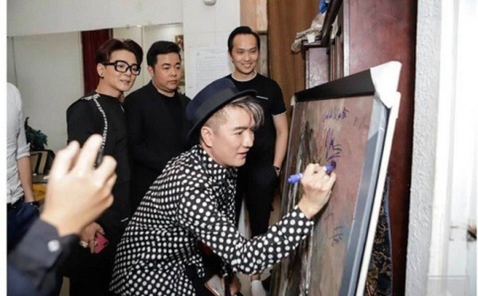 Nhìn lại những scandal “nóng” nhất của showbiz Việt năm 2018 - 6 Nhìn lại những scandal “nóng” nhất của showbiz Việt năm 2018 - 6