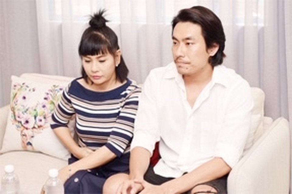 Nhìn lại những scandal “nóng” nhất của showbiz Việt năm 2018 - 14 Nhìn lại những scandal “nóng” nhất của showbiz Việt năm 2018 - 14