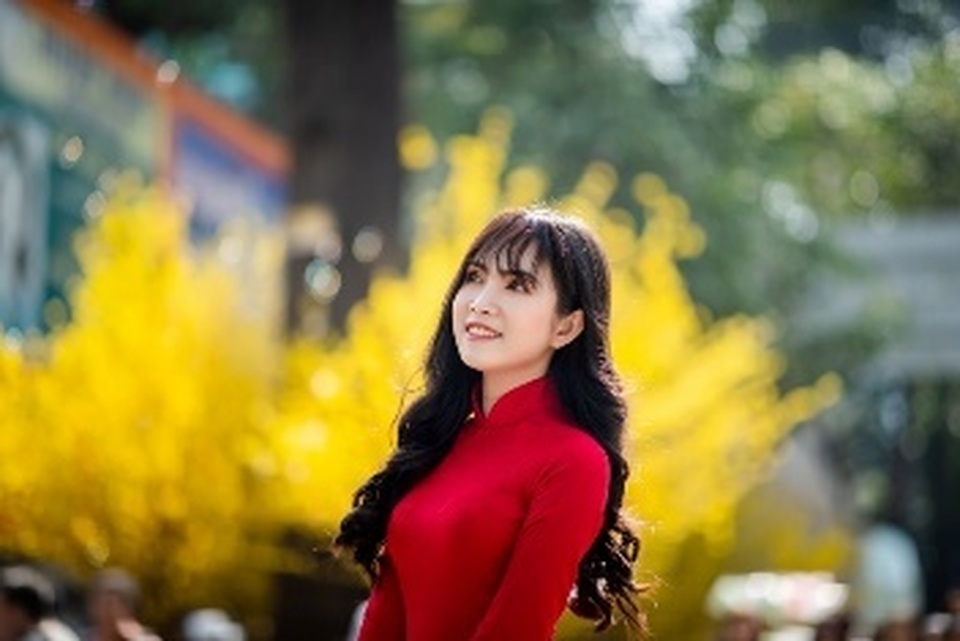 Thiếu nữ miền Tây có khuôn mặt xinh đẹp khá giống người mẫu Ngọc Trinh - 2 Thiếu nữ miền Tây có khuôn mặt xinh đẹp khá giống người mẫu Ngọc Trinh - 2