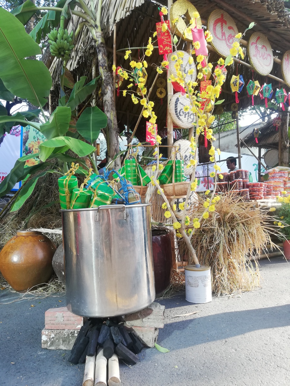 Đặc sắc gian hàng chợ quê Tết trên phố lần đầu xuất hiện ở Bạc Liêu - 19 Đặc sắc gian hàng chợ quê Tết trên phố lần đầu xuất hiện ở Bạc Liêu - 19