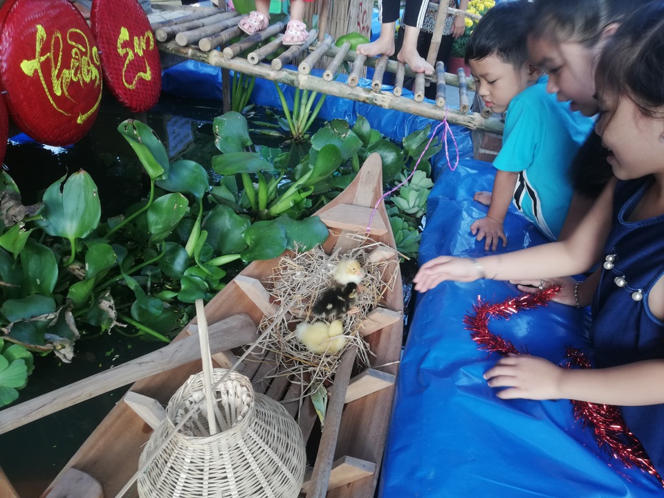 Đặc sắc gian hàng chợ quê Tết trên phố lần đầu xuất hiện ở Bạc Liêu - 3 Đặc sắc gian hàng chợ quê Tết trên phố lần đầu xuất hiện ở Bạc Liêu - 3